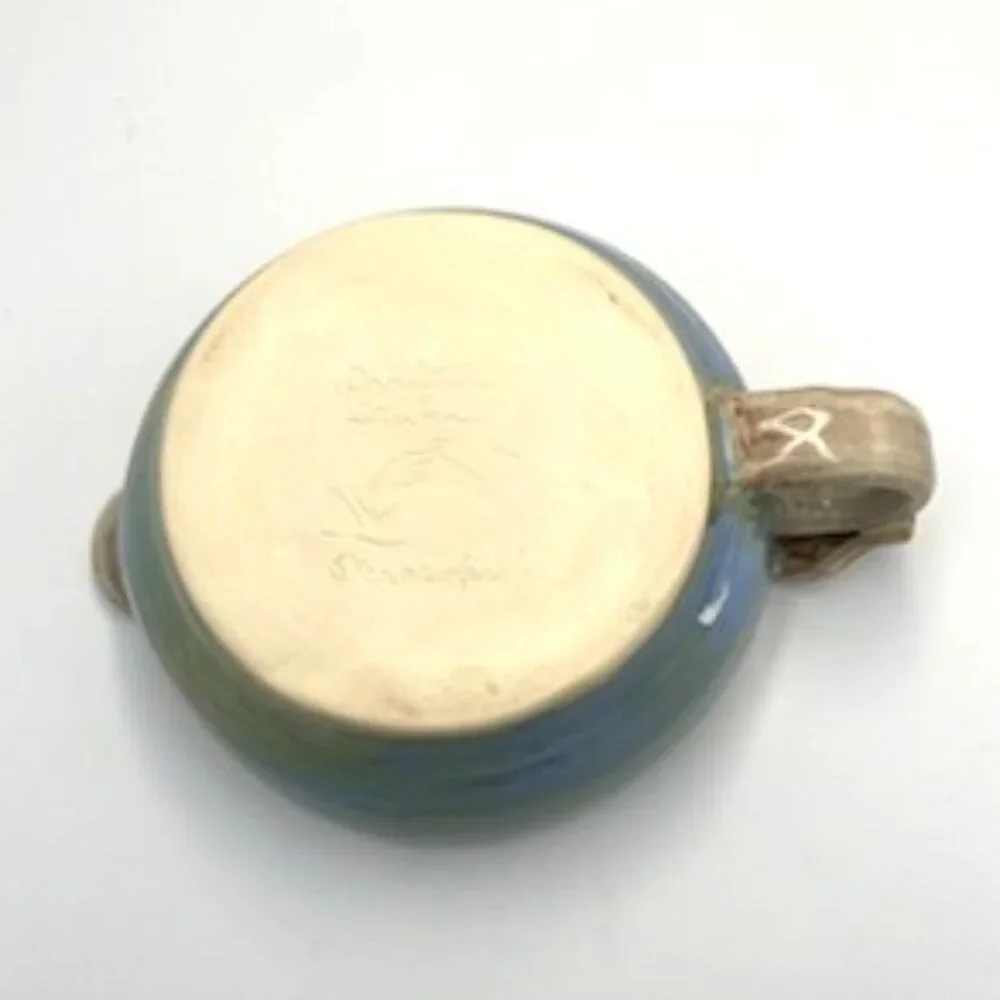 Christine Stevens Pottery Bowl Signed Shell Handle & Spout Ocracoke‎ NC Coastal